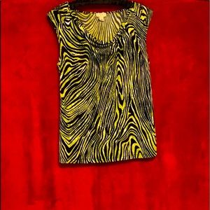 Yvos ladies short sleeve like new blouse